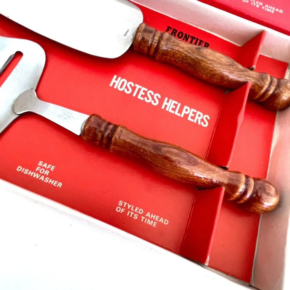 Vintage Frontier Forge Hostess Helpers Cheese Slicer Pie Server Set Wood‎ Handle